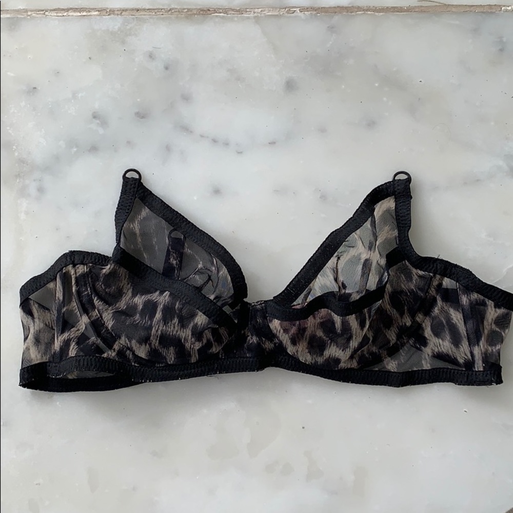 Agent Provocateur Leopard bra/ no straps! 🧡